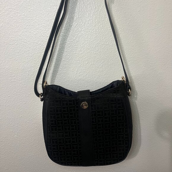 Tommy Hilfiger Black Crossbody Bag - Picture 1 of 13